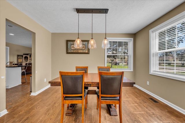 317 Druid Ln, Tullahoma, TN 37388