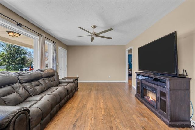 317 Druid Ln, Tullahoma, TN 37388