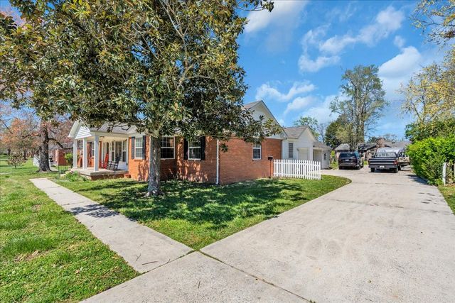 317 Druid Ln, Tullahoma, TN 37388