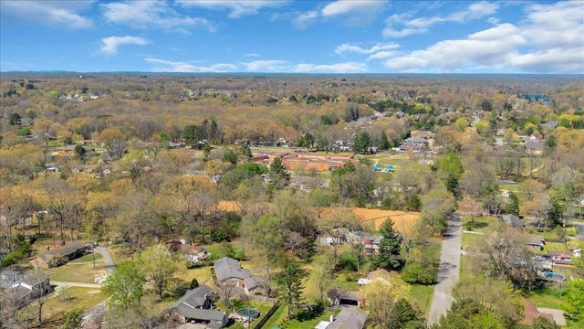 317 Druid Ln, Tullahoma, TN 37388