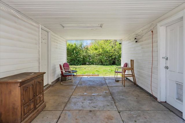 317 Druid Ln, Tullahoma, TN 37388