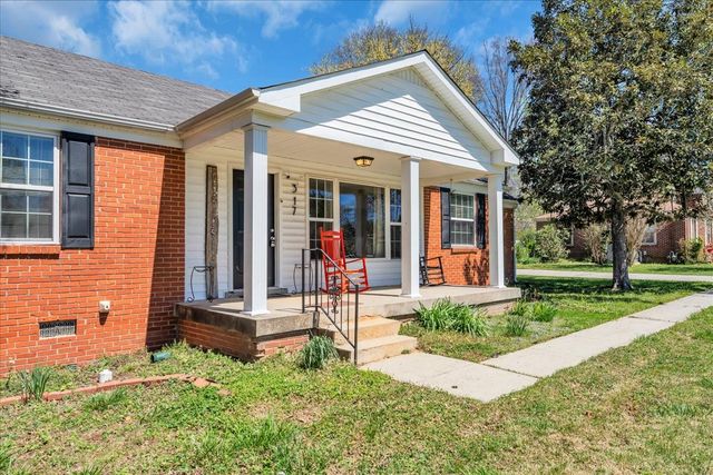 317 Druid Ln, Tullahoma, TN 37388