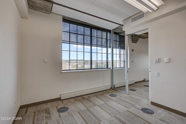 1027 Main Street, 405, Joplin, MO 64804