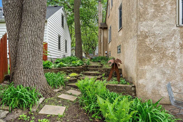5249 Zenith Avenue S, Minneapolis, MN 55410