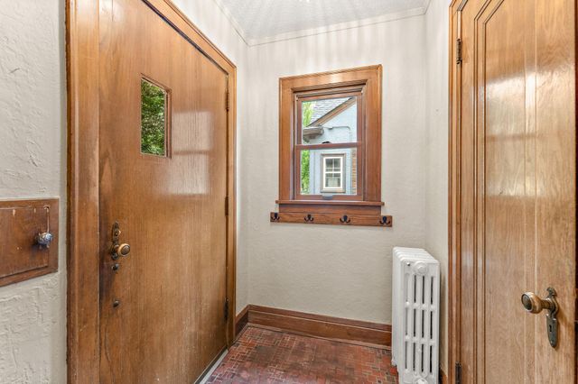 5249 Zenith Avenue S, Minneapolis, MN 55410