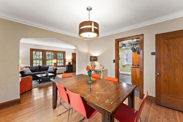 5249 Zenith Avenue S, Minneapolis, MN 55410