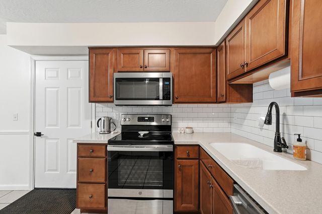 1350 Baja Lane, 10, Columbus, OH 43204