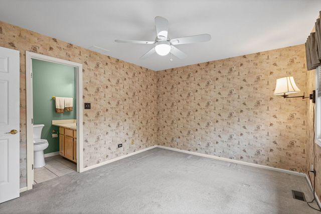 1029 Claremont Drive, Downers Grove, IL 60516
