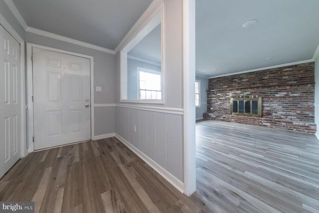 66 LONGWOOD DR, Stratford, NJ 08084