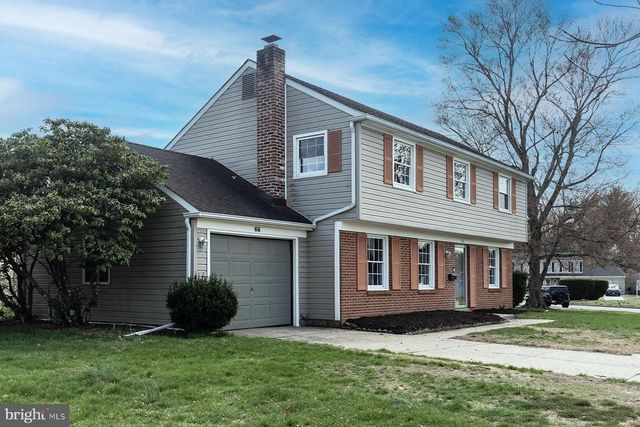66 LONGWOOD DR, Stratford, NJ 08084
