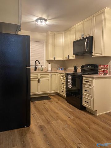 2201 Shady Lane, Huntsville, AL 35810