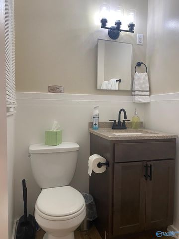 2201 Shady Lane, Huntsville, AL 35810