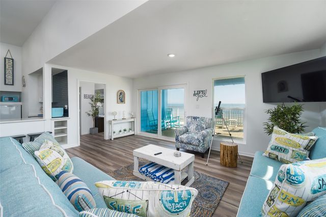 16627 Jamaica Beach Road, Galveston, TX 77554