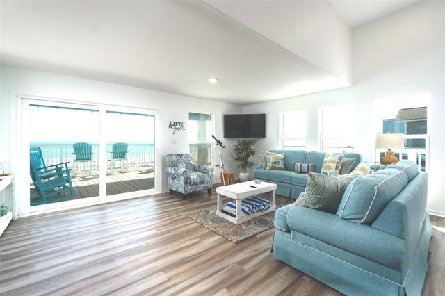 16627 Jamaica Beach Road, Galveston, TX 77554