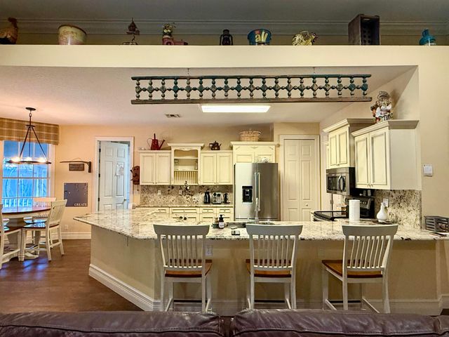 18122 Burr Oak Lane, Jupiter, FL 33478