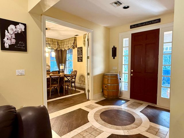 18122 Burr Oak Lane, Jupiter, FL 33478