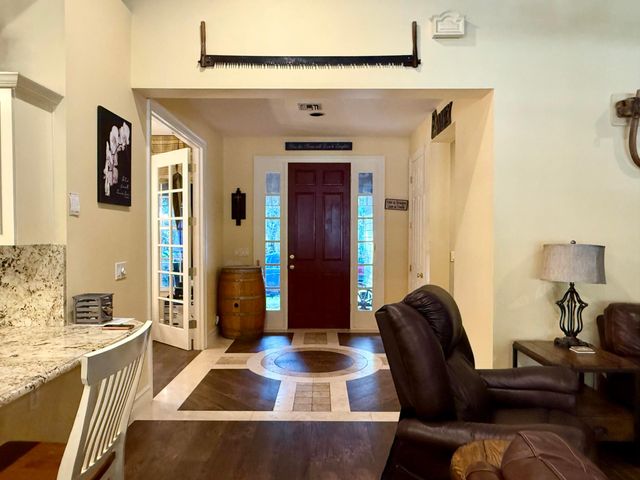 18122 Burr Oak Lane, Jupiter, FL 33478