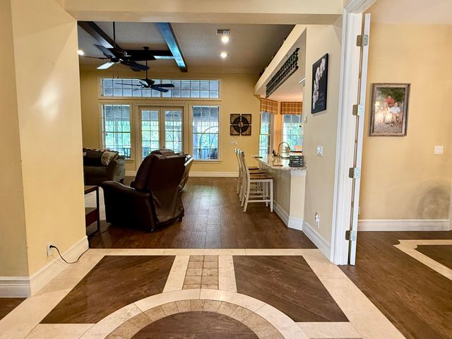 18122 Burr Oak Lane, Jupiter, FL 33478