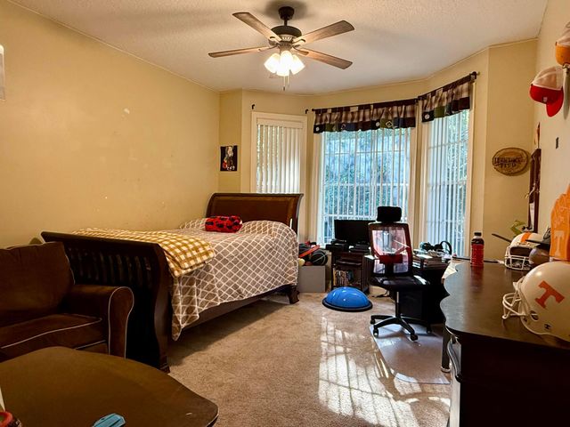 18122 Burr Oak Lane, Jupiter, FL 33478