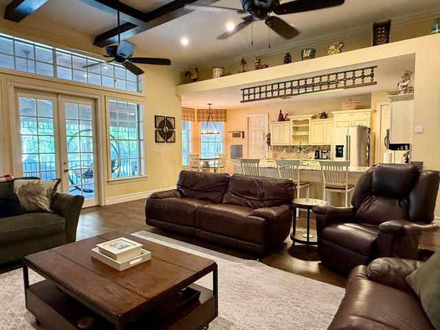 18122 Burr Oak Lane, Jupiter, FL 33478