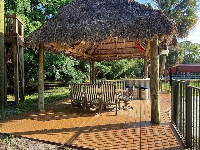 18122 Burr Oak Lane, Jupiter, FL 33478