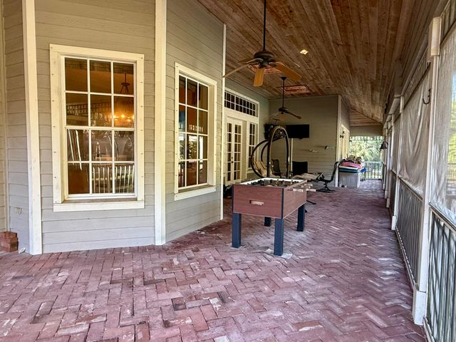 18122 Burr Oak Lane, Jupiter, FL 33478