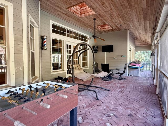 18122 Burr Oak Lane, Jupiter, FL 33478