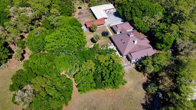 18122 Burr Oak Lane, Jupiter, FL 33478