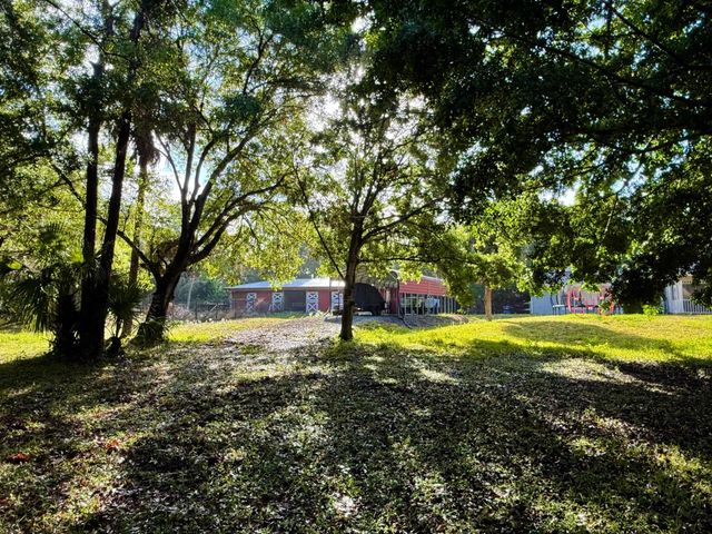 18122 Burr Oak Lane, Jupiter, FL 33478