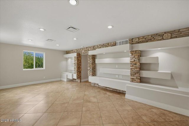 11037 E GROVE Street, Mesa, AZ 85208