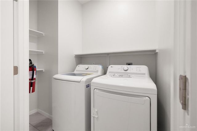 2501 S Hillside Avenue 1, Edinburg, TX 78542