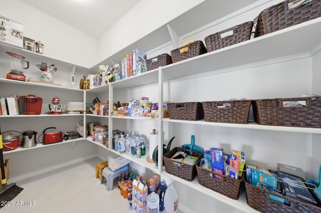 16486 W VALENCIA Drive, Goodyear, AZ 85338