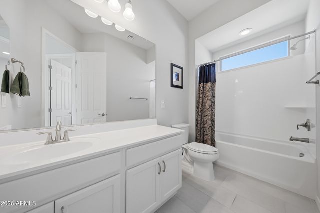 16486 W VALENCIA Drive, Goodyear, AZ 85338