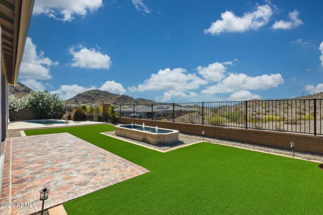 16486 W VALENCIA Drive, Goodyear, AZ 85338