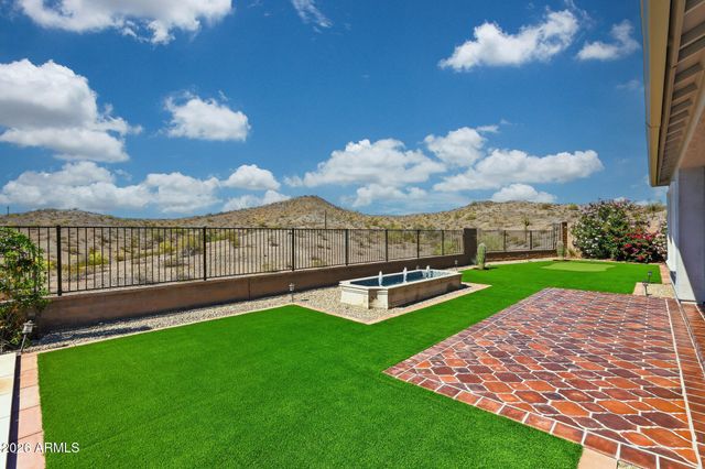 16486 W VALENCIA Drive, Goodyear, AZ 85338