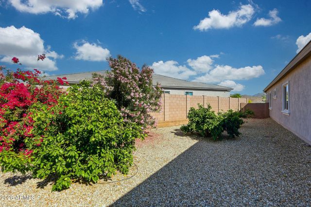 16486 W VALENCIA Drive, Goodyear, AZ 85338