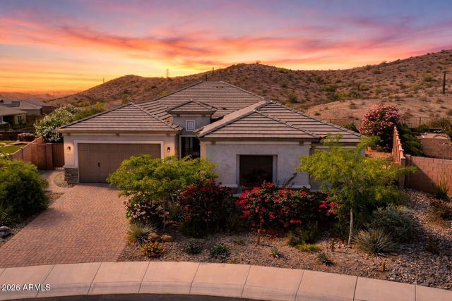 16486 W VALENCIA Drive, Goodyear, AZ 85338