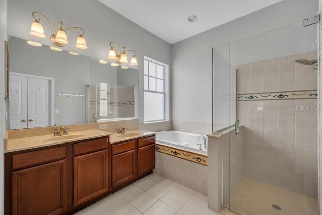 16007 MULBERRYPARK CIRCLE, Lithia, FL 33547