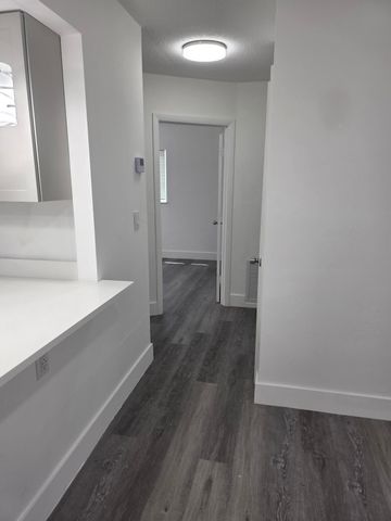 4010 NE 6th Avenue, Deerfield Beach, FL 33064