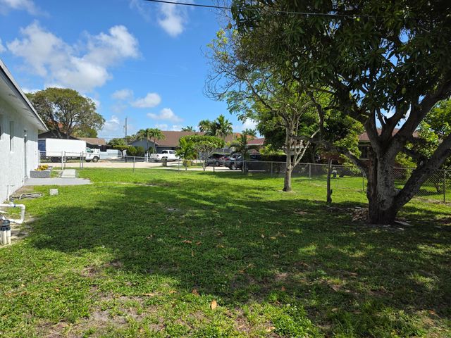 4010 NE 6th Avenue, Deerfield Beach, FL 33064