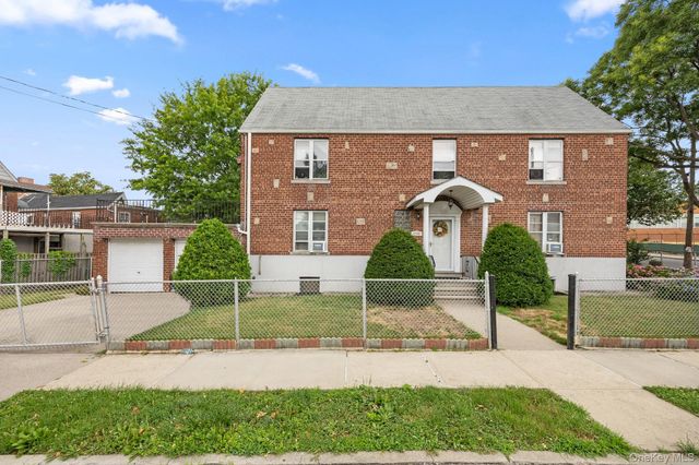 2745 Woodhull Avenue, Bronx, NY 10469