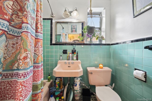 2745 Woodhull Avenue, Bronx, NY 10469