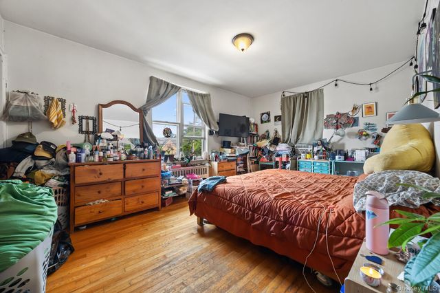2745 Woodhull Avenue, Bronx, NY 10469