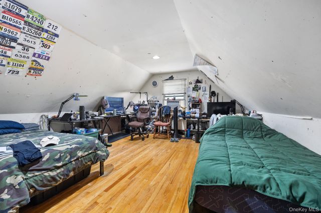 2745 Woodhull Avenue, Bronx, NY 10469