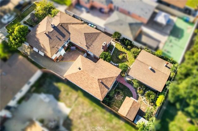 3266 Maine Avenue, Long Beach, CA 90806