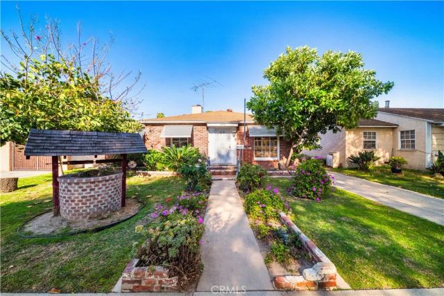 3266 Maine Avenue, Long Beach, CA 90806