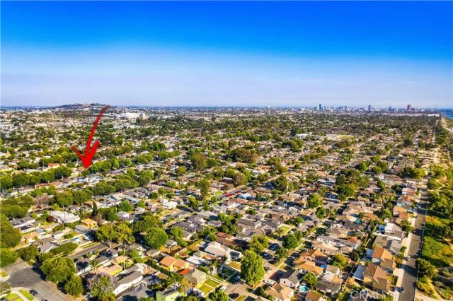 3266 Maine Avenue, Long Beach, CA 90806