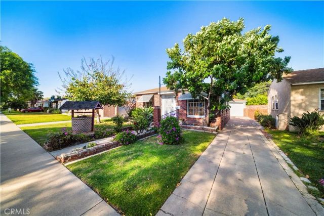 3266 Maine Avenue, Long Beach, CA 90806