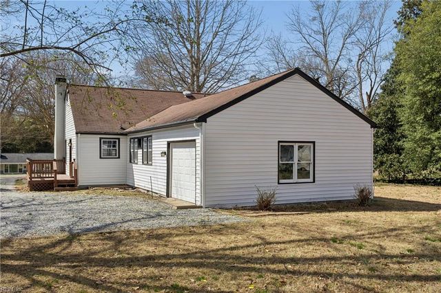 915 Jackson DR, Williamsburg, VA 23185