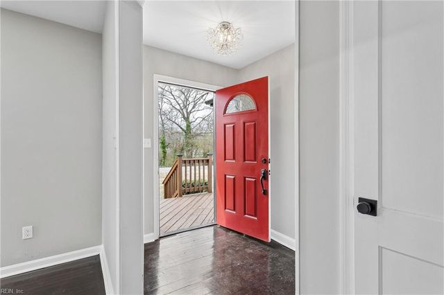 915 Jackson DR, Williamsburg, VA 23185